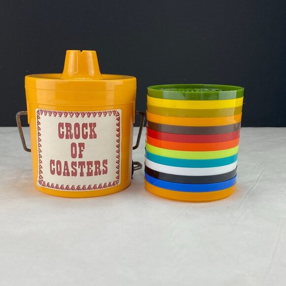 Vintage Ritepoint Crock of Coasters - Picture 8 of 12
